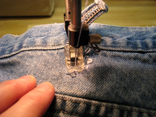 Carpe Lanam: Darn Those Jeans! - my first tutorial